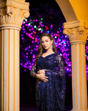 Manisa Tait Instagram - 🦚

Shot & edited by: @muraliphotographie 
For: @manithiclothing 
Makeup by: @artistrybydanu 
Hair: @sathyamakeupartistry_ 
Special thanks to: @siva_rx @sathya6040