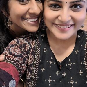 Manjima Mohan Instagram - Weekends are made for dancing ❤️

Choreo: @blackswankg @neha2388
Camera & Edit: @greysuit_0696