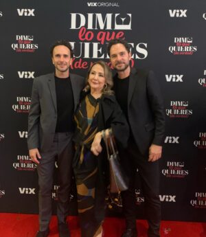 Manolo Cardona Instagram - Acá algunas fotos de la premier de #dimeloquequieresvix 
Una película exclusiva de @vix producida por @1111films 

No se la pierdan a partir de mañana por @vix 

@unlunar @daltonyco @angiecepeda @diegotorresmusica @sofffiaaa1 @juanchocardonam @brunoascenzo @luisenrique.carrion 

Gracias a @zegnaofficial