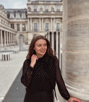 Manon Schraen Instagram - 20% sur @rihoas_official 🖤 Code : Schraen

#instashoot#instapic#outfit#ootd#parisianstyle#outfitoftheday#pictureoftheday#goodday#goodvibes#enjoy#rihoas#inrihoas