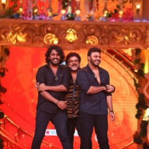 Manoranjan Ravichandran Instagram - ❤️ @vikramravichandran_ @theravichandrav