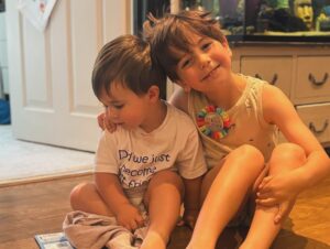Måns Zelmerlöw Instagram - He’s SIX!! Mini-me is SIX today!

My best friend. What a gem. Perfect in every way.
Couldn’t be prouder. ❤️❤️❤️

Love you so Albs. Stop growing now please.

Happy Birthday my ❤️