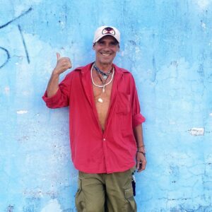 Manu Chao Instagram - Viva los anonimos unidos, viva TU 🌍 #VivaTu #ManuChao #NewMusic