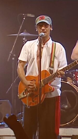 Manu Chao Instagram - See you tomorrow on YouTube for Baionarena full live version ✨ #manuchao #live #baionarena #baiona