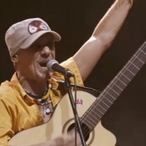Manu Chao Instagram - Moj Kragujevac, hvala za ludu zabavu! 

My Kragujevac, thank you for crazy fun!

#ManuChao #LongPlay #BoračkiKrš
 #Dakmusic #konobaAkustik
@luckysalvadori @miguel_rumbao 
Video: @wander.black