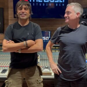 Manu Guix Instagram - ✨🅽🅴🆆 🆂🅸🅶🅽🅸🅽🅶 ✨

En sus diferentes facetas y con más de 20 de años de experiencia Medusa Estudio y los MEDUSOS 🪼🪼son personas de confianza detrás del sonido y grabaciones de la talla de Nathy Peluso, Rosalía, Anuel AA, Estopa, Nil Moliner, Macaco, Chambao, Vicco, Santiago Auserón o Shakira entre otr@s. O incluso por su trabajo en desarrollo artístico de las estrellas de Operación Triunfo desde sus inicios.

Bienvenidos @rogerrodes y @manuguix ❤️🙏🏻

#SMPFamily