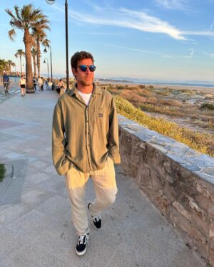 Manuel Baqueiro Instagram - Vacaciones merecidas en el paraíso tarifeño. #tarifa #kitesurf