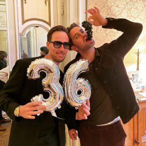 Manuel Broekman Instagram - Age is nothing but a number 🥳 Happy Bday Bro! 🥂