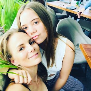 Manuela Ímaz Instagram - La que me convirtió en mamá 💕✨💕✨💕. Te amo, pedorrita!