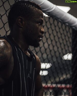 Marc Diakiese Instagram - Me vs me ☠️📈💯

@allbirch_mma_creations 📸