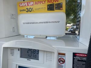Marc Evan Jackson Instagram - If I’ve said it once…
Every pump topper frame should utilize 1 standard pump topper and 1 super pump topper. Insert standard pump topper in one side and insert super pump topper in the other side.