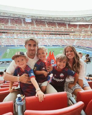 Marc Muniesa Instagram - @kingsleague & @queensleague ⚽️🎪