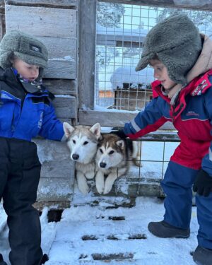 Marc Muniesa Instagram - Family husky safari🇫🇮❄️