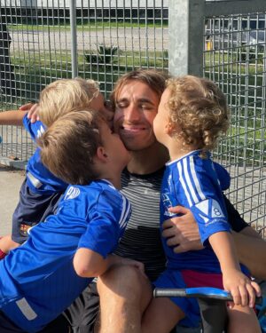 Marc Muniesa Instagram - 💙💙💙