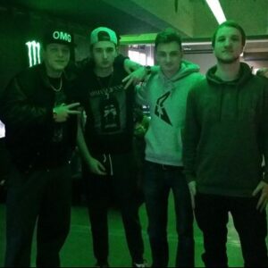 Marcel Althaus Instagram - Schaut lieber vorsichtig aufs Handy, die gefährlichste Gang Deutschlands ist wieder auf den Straßen unterwegs. #tb