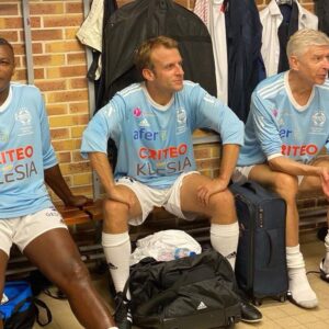 Marcel Desailly Instagram - Moments of life ⚽️🇫🇷 no political implications #sport #life @emmanuelmacron #arsenewenger  #fun #football #professor