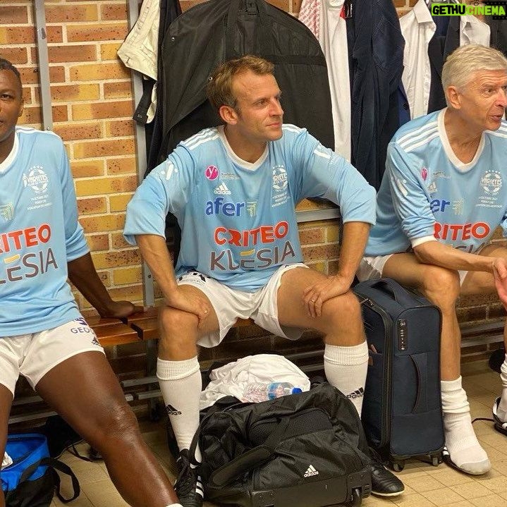 Marcel Desailly - 8.8K Likes - Moments of life ⚽️🇫🇷 no political implications #sport #life @emmanuelmacron #arsenewenger #fun #football #professor