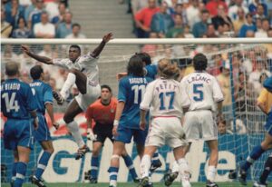 Marcel Desailly Instagram - Fly like an Eagle ⚽️🔥#footballgames  #italy  @fff