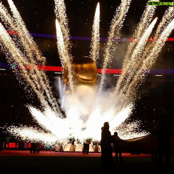 Marcel Desailly - 4.6K Likes - Quelle overture incroyable pour la
@fifaworldcup au stade Al Bayt. Le plus
grand spectacle du monde a enfin
commencé #Qatar2022 #FIFAWorldCup