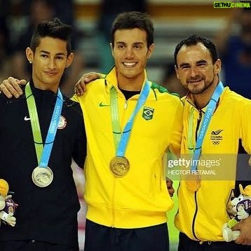 Marcel Stürmer - 1.9K Likes - Uma vida para esse dia.
Há 8 anos, essa linda medalha de ouro era colocada no meu peito e junto com ela um novo recorde dos Jogos Pan-Americanos.
Esse segundo nunca foi apenas sobre a minha trajetória: Em um país que valoriza tanto alguns esportes e tão pouco outros, o primeiro atleta a ganhar 4 ouros ser um patinador é o maior legado que pude deixar na conclusão dessa etapa da minha carreira.
Que venham os novos desafios! Levo comigo cada ensinamento do mundo do alto rendimento, além de muita gratidão no coração. #4 ❤️