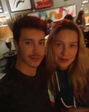 Marcel Stürmer Instagram - Dobro a rua e me deparo. Entre um lugar e outro, a vida. 

#wildride