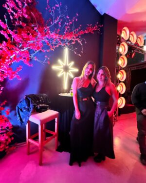 Marcela Kloosterboer Instagram - Otra noche mágica junto a @stellaartois.ar 
Esta vez en Tucumán 🙌🏻🍻
#letsdodinner 
——————
St @anitakorman @bymillie.bressi 
Y el vestido 💣 @ginebrabsas