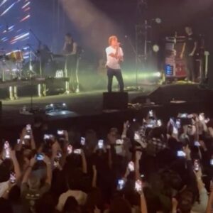Marcelo Bonfá Instagram - #juiizdefora é perto de casa!rs valeu galera pela linda noite. @dadoebonfatour
