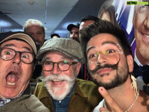 Marcelo Comparini Instagram - Vacilando en El festival de Viña con mi colega de bigote  y mi colega de la vida!!! @marcelocomparini @camilo  #festivaldeviña