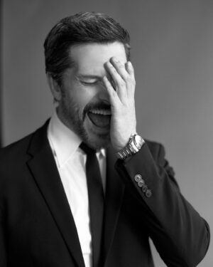 Marcelo Córdoba Instagram - “-Las siguientes dos semanas son claves en el desarrollo de la pandemia”
-Yo....👈🏻😝🤯 #cuarentena #humor #lunes #actorslife #style #menstyle #laugh