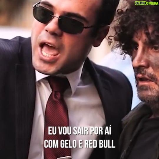Marcelo Laham - 8.3K Likes - ESMOLA PARTE 2
.
.
#classemedia #divida #pobre #humor #burrao #embrulhabraviagem