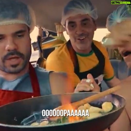 Marcelo Laham - 4.6K Likes - FOOD TRUCK - PARTE 02
@marcelolaham
@williansmezzacapa
@mauricio_de_barros
@ri_fialho
@marcelomarothy
@tatianademarca
#embrulhapraviagem #foodtruck #menu #comida