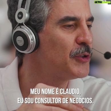 Marcelo Laham - 6.5K Likes - TELEMARKETING
É indiscutível que todos nós recebemos inúmeras ligações de telemarketing por semana.
Eles oferecem descontos, cartões de crédito, contas em bancos, linhas de celular,
promoções e muito mais.
Fato é que ninguém aguenta mais isso.
Será que se pararmos pra ouvir o que eles têm pra falar, valeria a pena? Nesse episódio
parece que não.
@marcelolaham
@mauricio_de_barros
@willians.mezzacapa
#embrulhapraviagem #burrao #fernandoburrao