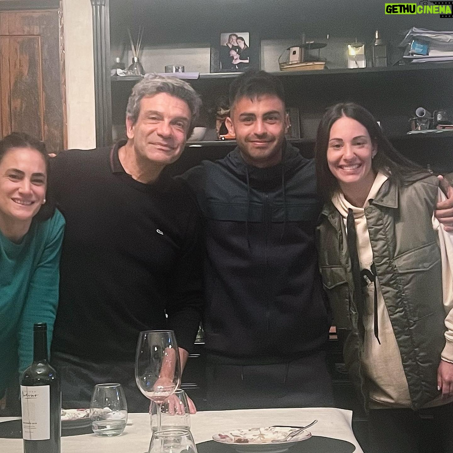 Marcelo de Bellis - 106.5K Likes - Hermoso encuentro familia @pity_martinez 🥚❤️🥚 CRACK 🏆