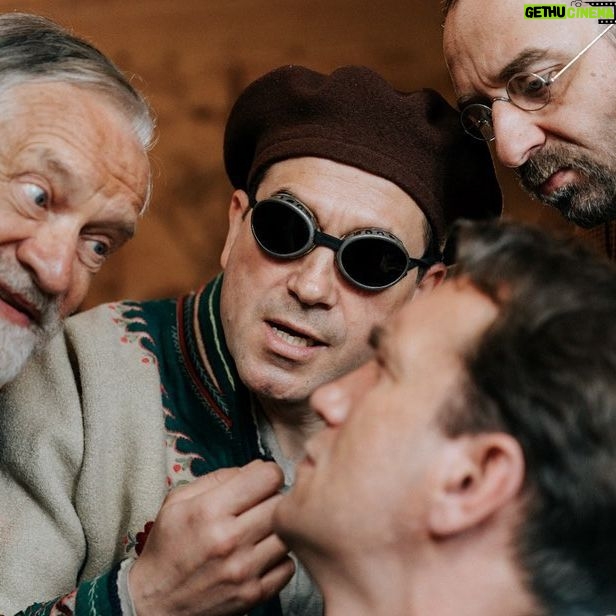Marcin Dorociński - 3.5K Likes - Przed Wami nowe fotosy z „Niebezpiecznych dżentelmenów”
•
•
•
#niebezpiecznidżentelmeni #witkacy #witkiewicz #tadeuszboyżeleński #josephconrad #bronislawmalinowski