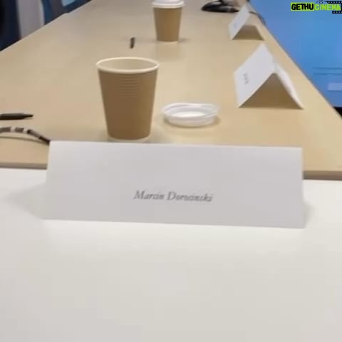 Marcin Dorociński - 10.8K Likes - Czołem Kochani,
Dzisiaj o magii liczb, ale też o moim ostatnim dniu zdjęciowym w Budapeszcie do filmu “Mayday”. Bo właśnie dziś - w wielkich emocjach, z radością, ale i zmęczeniem kończę prawie czteromiesięczną pracę przy tym fantastycznym projekcie. Dziękuję @skydance i @apple za to niezwykle wyróżnienie!
I mam taką małą refleksję. Warto było nagrać (i przegrać) te 1200 self-tape’ów, zacisnąć zęby i nie poddawać się, aby teraz być w kalendarzówce numerem 3. Bo kiedy numerem jeden jest @vancityreynolds, a numerem dwa Sir @kenneth_branagh_official , to chyba lipy nie ma?
Do zobaczenia w Polsce!
Wasz M.
*
Hello Everyone,
Today, it’s about the magic of numbers, but also about my last day of shooting in Budapest for the film “Mayday.” Because today - with great emotions, joy, but also fatigue,
I finish almost four months of work on this fantastic project. Thank you @skydance and @apple for this wonderful opportunity.
And I have a little thought. Was it worth filming (and losing) those 1200 self-tapes, gritting my teeth and not giving up, just to now be number three on the call sheet? Hell yeah!Because when number one is @vancityreynolds, and number two is Sir @kenneth_branagh_official, then I guess it’s not too bad, right?
See you in Poland!
Yours, M.