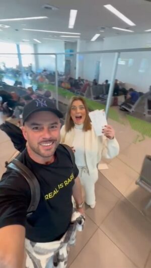 Marco Costa Instagram - Bye Portugal 🇵🇹 

✨WELCOME TO DUBAI✨