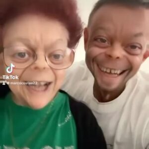 Marco Costa Instagram - Hoje a minha Avó 👵🏻 a avó de todos nos que me acompanham esta de parabéns!

São os 18 aninhos desta jovem que eu quero que dure muitoos mais!

Amo a minha avo, e amo a energia e ensinamento que ela me da, de ver a vida sempre com um sorriso na cara!

Parabéns Avo Alcina

Hoje quero que todos desse lado mandem uma msg de parabéns a avo @alcinasilva1943 que ela ama tudo o que lhe enviam!

obrigado a todos pelo amor que mostram pela Avo mais linda e bem disposta do mundo!