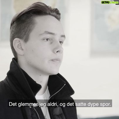 Marco Elsafadi - 291 Likes - Ord som redder liv.
På onsdag vant Isak Svarstad Ellefsen konkurransen «Ta Ordet», som årlig arrangeres av Universitetet i Bergen. Her er et sammendrag av den sterke og viktige talen hans.
Selv om Isak vant, var hovedmålet hans mye større enn som så. Uvitende om at det ventet en pengepremie til vinneren, var Isak sin drivkraft å formidle sitt viktige budskap. Jeg tør påstå at budskapet kan redde liv…
«Dette gjør jeg fordi jeg ønsker å hjelpe andre» sa Isak.
Tusen takk Isak, for at du så modig formidler din historie, selv om vi kan se at det koster. Du inspirerer og skaper håp. Jeg beundrer deg.
Dere finner hele talen på www.taordet.no.
Del, så flere kan få glede av Isak sine ord.
@isellefsen @osellefs @psyktdeg @msellefsen @helsesista @olav.johnsrud @unify_norge @taordet
#mentalhelse #modig
