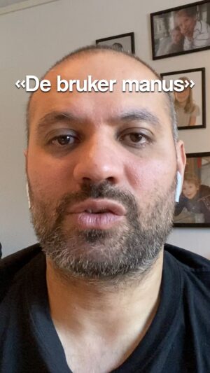 Marco Elsafadi Instagram - «Hadde de ikke blitt tatt så ville de aldri sagt unnskyld». «Aldri tilgi dem». Rasisme-filmen har skapt engasjement, og det har også filmen der guttene sier unnskyld. Av respekt for folk som skriver i kommentarfeltet, har jeg etter beste evne prøvd å besvare alle kommentarer. 

Nå ønsker jeg å dele noen av mine perspektiv, gjennom denne filmen.
Takk til alle som bryr seg om dette viktige temaet. ❤️🙏🏼