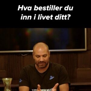Marco Elsafadi Instagram - Livet kan være tøft, og innimellom er det vanskelig å tenke positivt.
Sliter du, så kan det hjelpe å snakke med en venn. 

Livet går opp og ned, og noen dager er livet helt magisk. 
Men det er hverdager det er flest av.❤️🙏🏼
 
Hva bestiller du inn i livet ditt?

 
#takknemlighet #livet #bestsammen

🎬📸 @gventertainment_