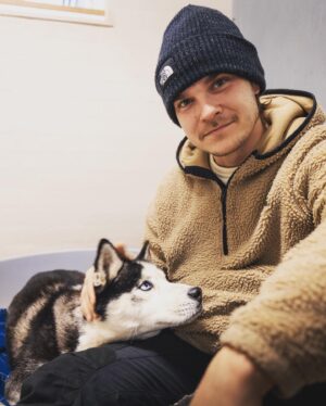Marco Ilsø Instagram - Meet n’ greet at @dyrevaernet

@bynagels arranged this campaign, and I just knew I had to be in.
After two lockdowns the number of young dogs handed over to this shelter more than doubled.
Without exception, they find new families that qualifies for the adoption of the dogs.
I had a great day here, and left the place happy, hopeful and appreciative.

A dog might only be with you for a relatively short time of your life – but you’re in the life of that dog the majority of theirs!