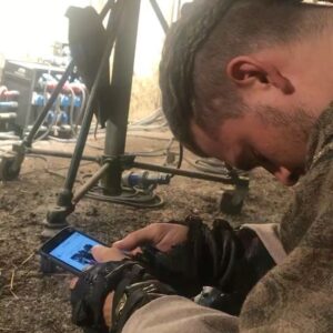 Marco Ilsø Instagram - #TBT Behind the scenes with extras after 13 hours of fighting, beautiful singing (and Alex), hard work, obnoxious laughs, rehearsals and fuckabouts 🔥