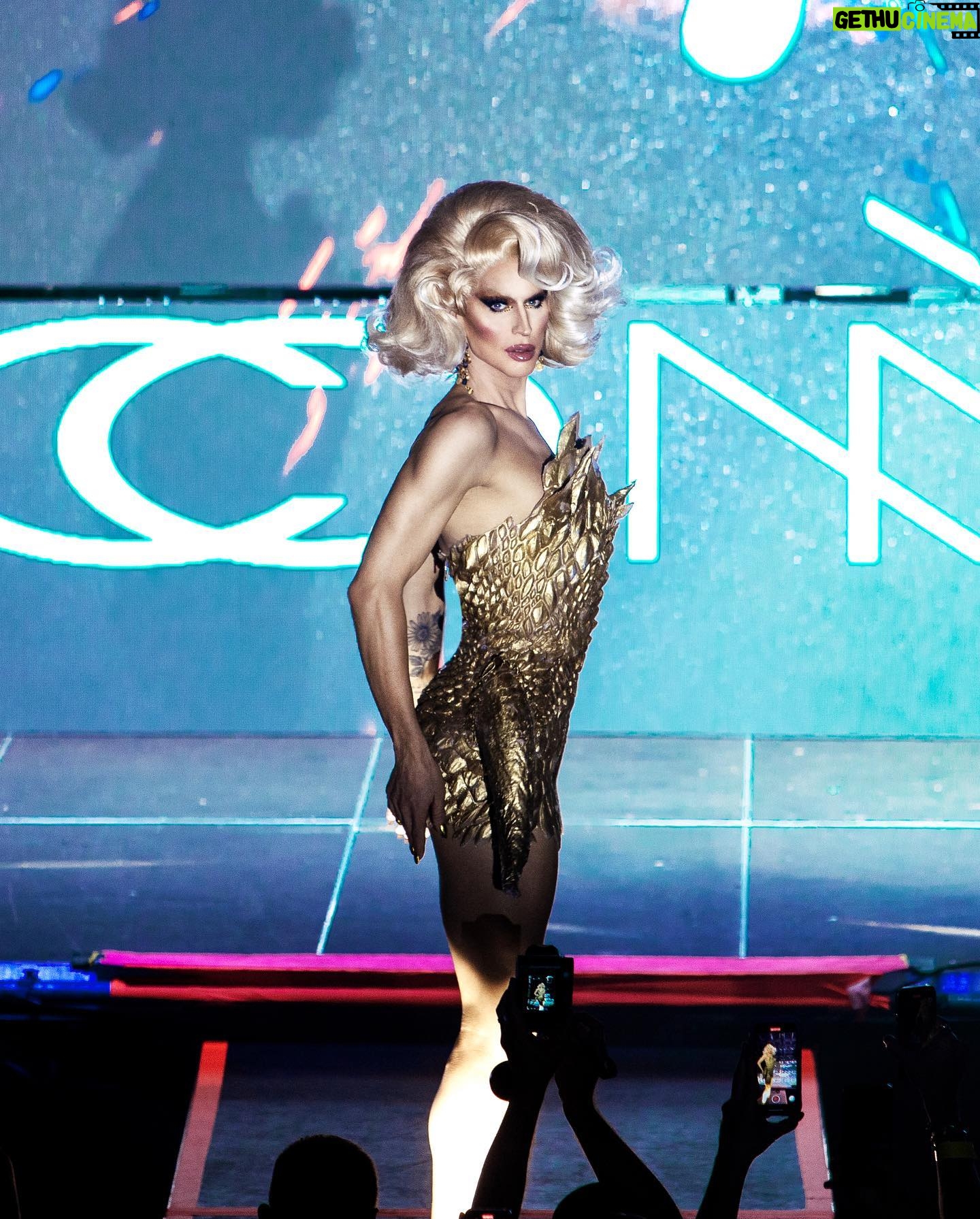 Marco Marco - 7.2K Likes - #marcomarcoshow X NYFW 2023👽🌟🪐
📸 @vadellaphoto
🎉 @dreamlandpride
🎩 @wigsandgrace
🤫 @shutupchanel
🎧 @blondish
🎨 @jvincentmakeup
👀 @moco_queen
🏳️🌈 @jakeresnicow
🌟 @chrispsaila
❤️ @samarasinofficial
👽 @nyxthatbitch
🔥 @realdominocouture
💜 @sashasewsit
💖 @xtravagram
🫶🏻 @blakedannymakes