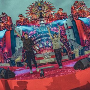 Marco Spronk Instagram - defqon.1 legends. so grateful to be able to do this in my life. thank you guys for always supporting me. ❤️🤘🏻 @devinwildnl and me had an amazing time and had such a hard time selecting all the tracks for this set but i really hope you guys enjoyed it. thanks again and big big love to @devinwildnl and @defqon1 

#hardstyle