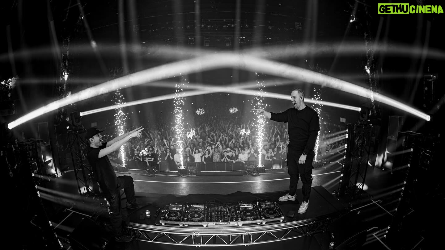 Marco Spronk - 4K Likes - SURPRISE - THE ENLIGHTENMENT - THE SINGLE - OUT TOMORROW.
THE PREMIERE OF OUR NEW SHOW WAS HUGE. THANK YOU SO MUCH FOR ROCKING OUT TO US. WE CAN’T WAIT TO SHOW YOU EVERYTHING.
#hardstyle #enlightenment