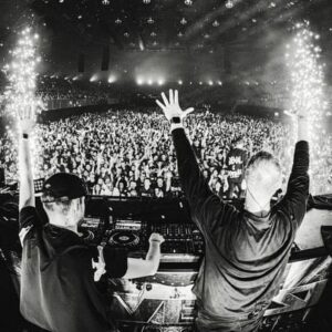 Marco Spronk Instagram - 300 COMMENTS AND WE’LL DROP OUR REVERZE SET. ✨ #hardstyle #enlightenment