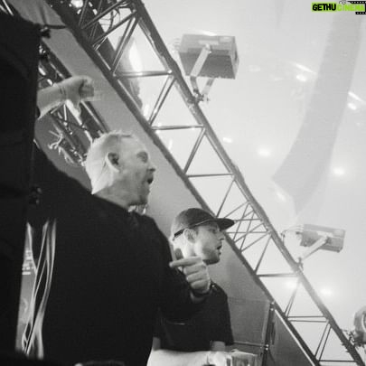 Marco Spronk - 4.4K Likes - 300 COMMENTS AND WE’LL DROP OUR REVERZE SET. ✨ #hardstyle #enlightenment