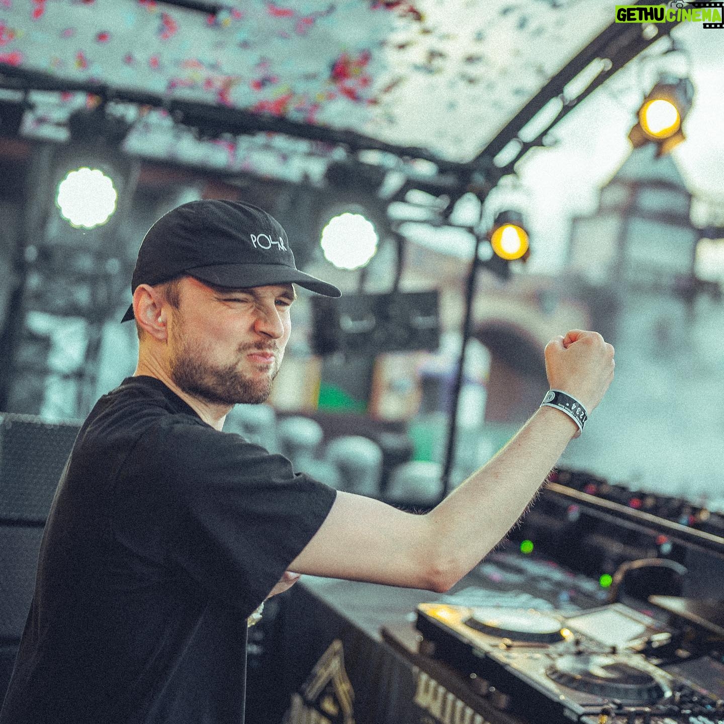 Marco Spronk - 3.9K Likes - wiiiish outdoorrrr! dropped my new single, who’s gonna be released next month! #hardstyle