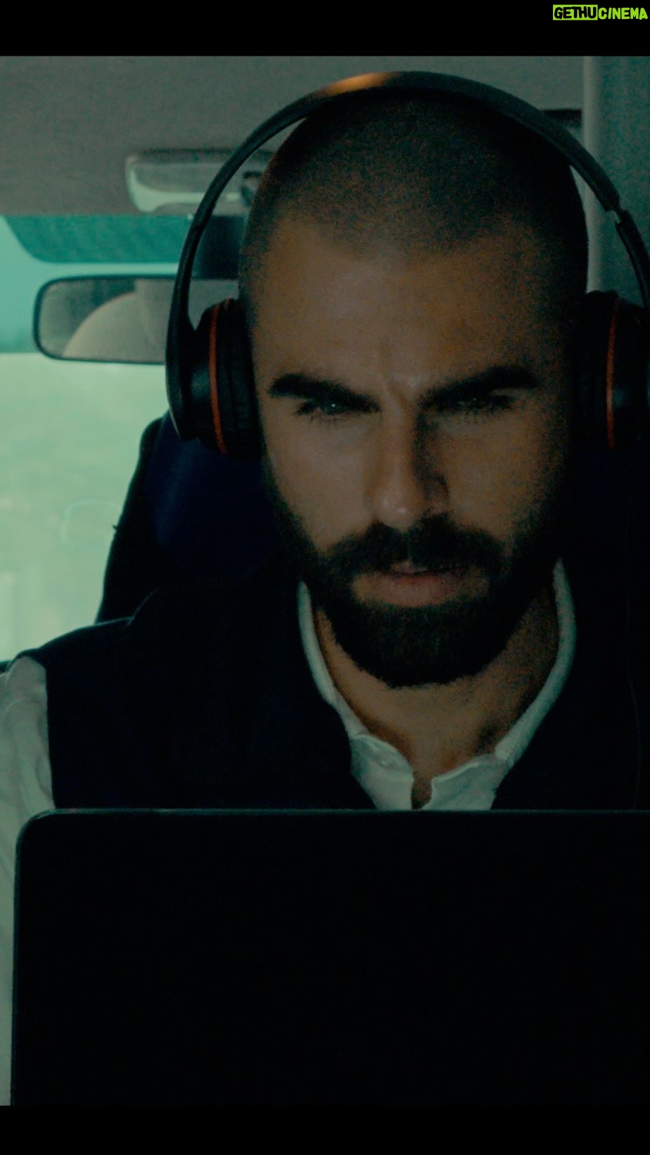 Marco Tostado - 180 Likes - Trailer oficial de @quecorreportusvenas_pelicula ..
23 de marzo tenemos una cita colombia para el gran estreno de este gran proyecto .
Disponible en las siguientes salas de @cinecolombia :
Cine Colombia Multiplex Centro Mayor, Bogotá
Candela !
@esparzaemmanuel
Cine Colombia Multiplex Américas. Bogotá.
Cine Colombia Portal 80, Multiplex Portal 80, Bogotá.
Cine Colombia Titan, Multiplex Titán Plaza, Bogotá.
Cine Colombia Multiplex Santa Fé, Bogotá.
Cine Colombia UniCali, Multiplex UniCali, Cali.
Cine Colombia Palmeto, Multiplex Palmetto, Cali.
Cine Colombia Envigado, Antioquia Centro Comercial Viva.
Cine Colombia Molinos Multiplex Molinos Medellín, Antioquia.
Cine Colombia Cacique Centro Comercial Cacique, Bucaramanga, Santander
Cine Colombia Centro Comercial La Estación, Ibagué.
@esparzaemmanuel
@soylinarestrepo
@luisfsalas74
@dianamendozap
@pipevallejo77