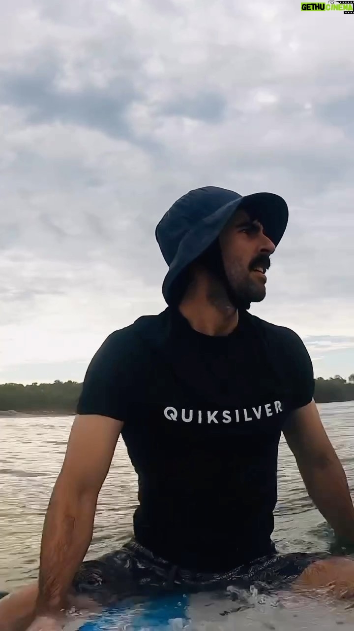Marco Tostado - 286 Likes - De aquellos días…
@quiksilvermexico #generationsofquik #publicidad
.
.
. #surf #goprohero9
